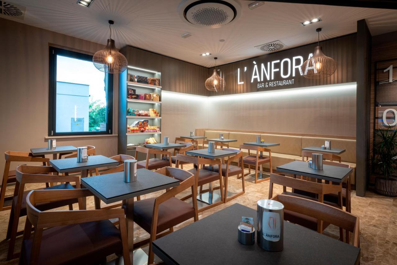 L'Anfora Hotel Дерута Екстериор снимка